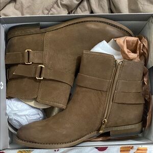 Franco Sarto Kasey Dessert Khaki Leather Ankle Boots